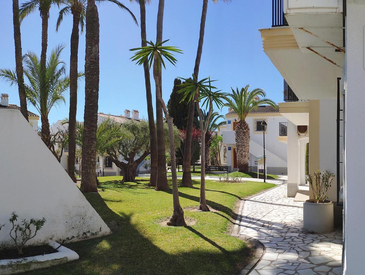 Sunny Coastal 1 Bed Apartment - Vera Coast: 2Mins To Beach Los Amarguillos Kültér fotó